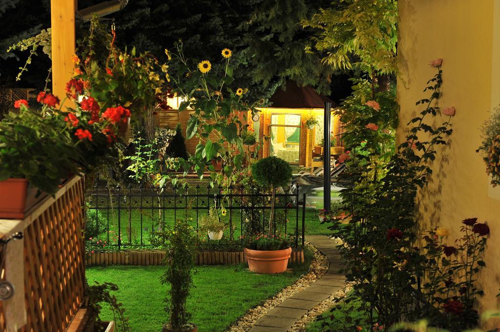 Sopron Eszter Apartman Exterior foto