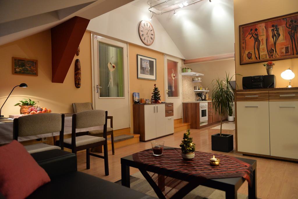 Sopron Eszter Apartman Zimmer foto