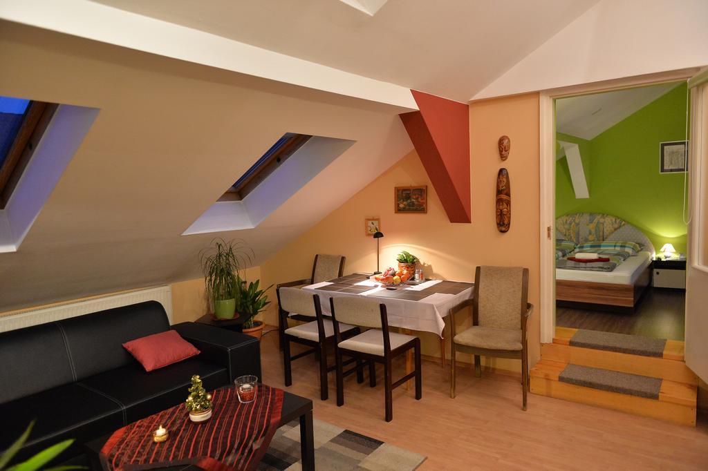 Sopron Eszter Apartman Zimmer foto